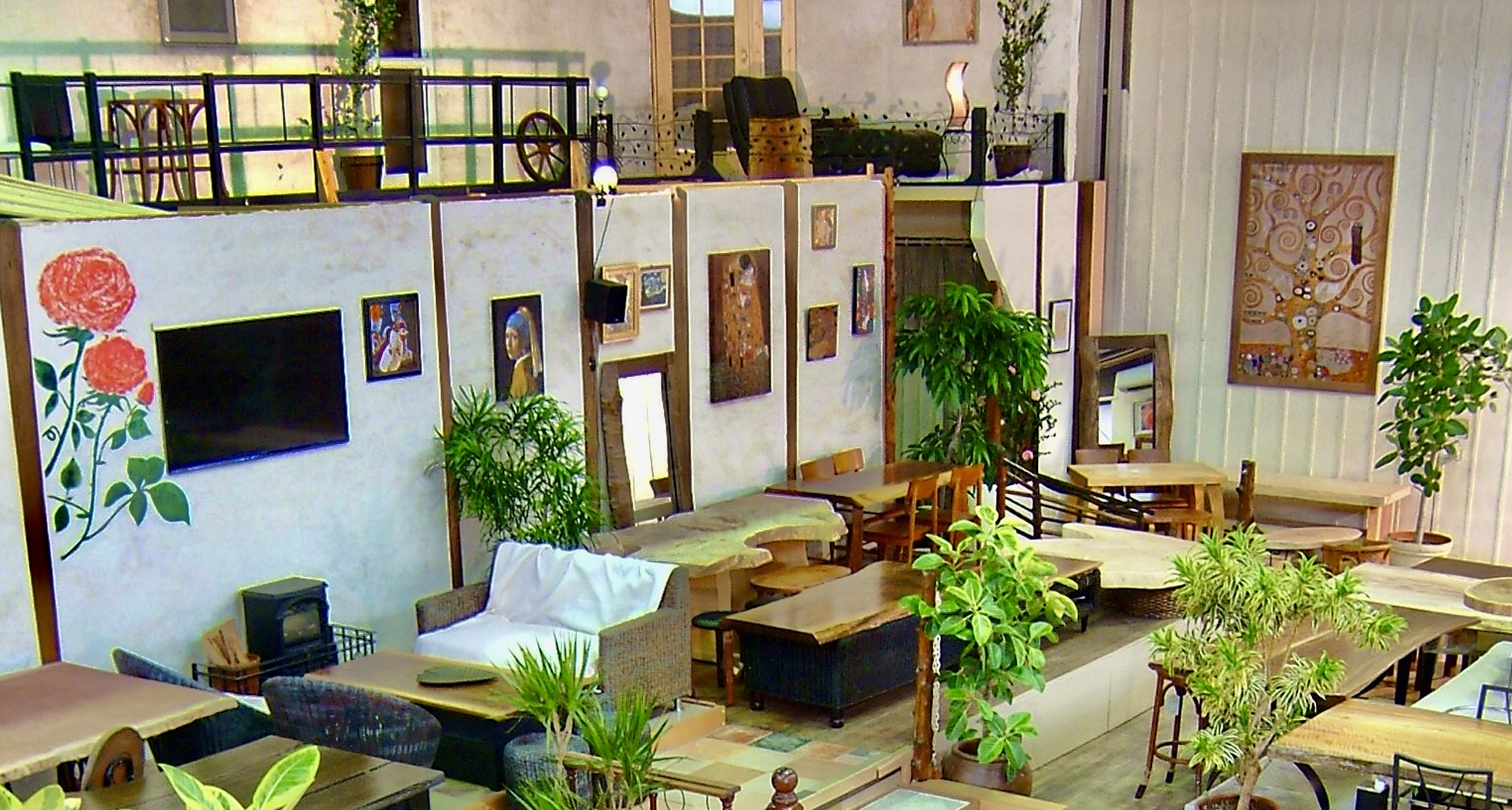 アフリカンローズ内館